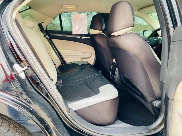 2019 Chrysler 300 Touring RWD