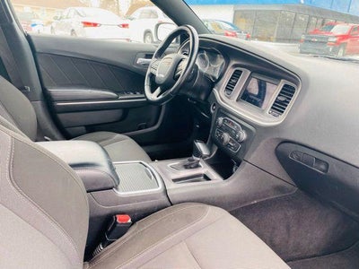 2022 Dodge Charger SXT RWD