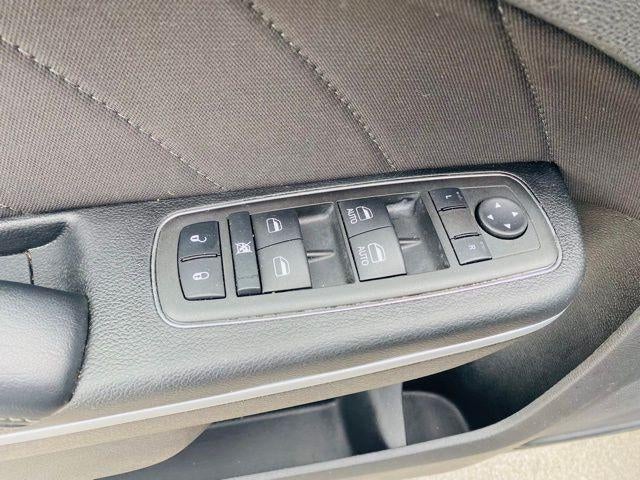 2022 Dodge Charger SXT RWD