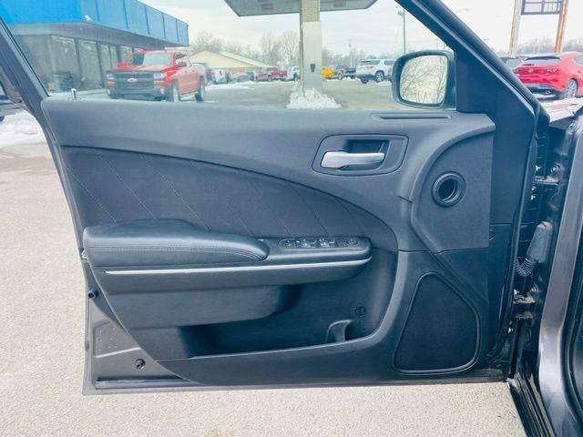 2022 Dodge Charger SXT RWD