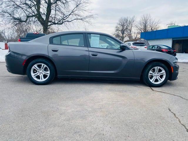 2022 Dodge Charger SXT RWD