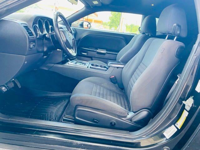 2014 Dodge Challenger 2dr Cpe SXT