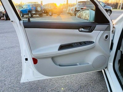 2007 Chevrolet Impala 4dr Sdn 3.9L LT