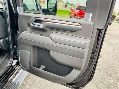 2026 Chevrolet Silverado 2500 HD Crew Cab Standard Box 4-Wheel Drive LTZ