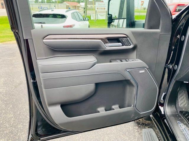 2026 Chevrolet Silverado 2500 HD Crew Cab Standard Box 4-Wheel Drive LTZ