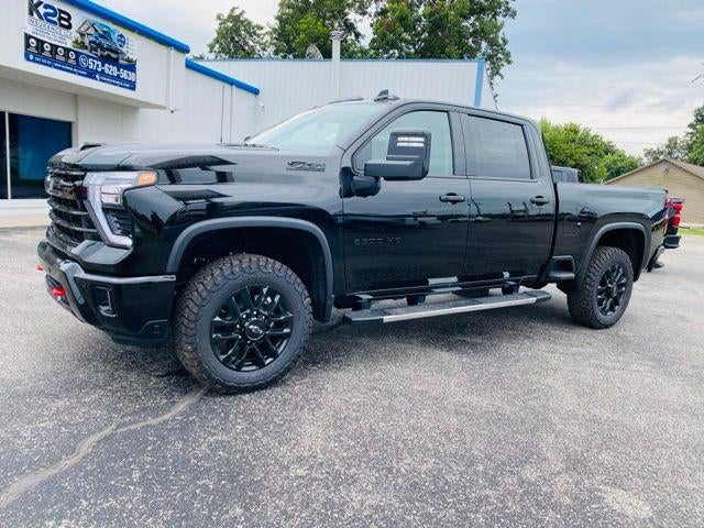 2026 Chevrolet Silverado 2500 HD Crew Cab Standard Box 4-Wheel Drive LTZ