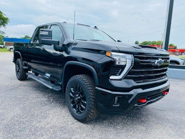 2026 Chevrolet Silverado 2500 HD Crew Cab Standard Box 4-Wheel Drive LTZ