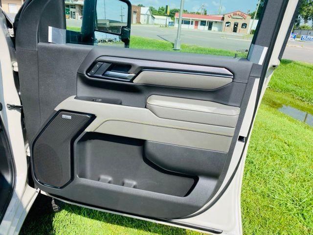 2026 Chevrolet Silverado 2500 HD Crew Cab Standard Box 4-Wheel Drive ZR2