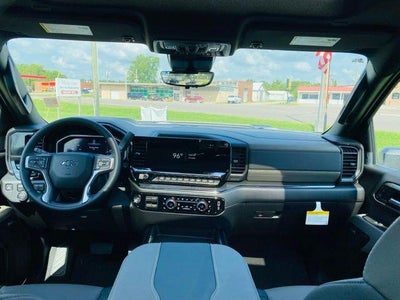 2026 Chevrolet Silverado 2500 HD Crew Cab Standard Box 4-Wheel Drive ZR2