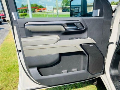 2026 Chevrolet Silverado 2500 HD Crew Cab Standard Box 4-Wheel Drive ZR2