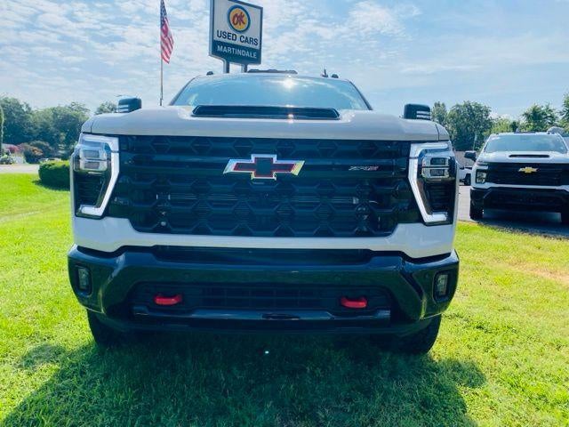 2026 Chevrolet Silverado 2500 HD Crew Cab Standard Box 4-Wheel Drive ZR2