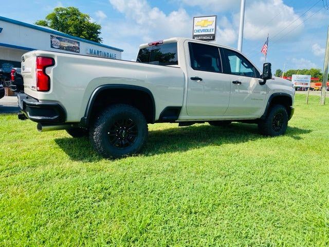 2026 Chevrolet Silverado 2500 HD Crew Cab Standard Box 4-Wheel Drive ZR2