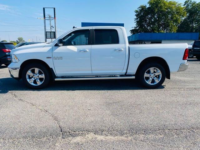 2016 RAM 1500 4WD Crew Cab 5.7 Ft Box Big Horn