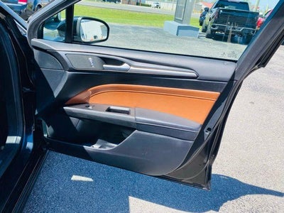 2019 Ford Fusion Energi Titanium FWD