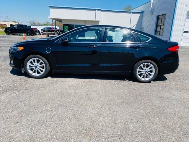 2019 Ford Fusion Energi Titanium FWD