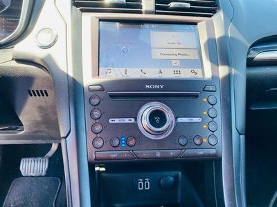 2019 Ford Fusion Energi Titanium FWD