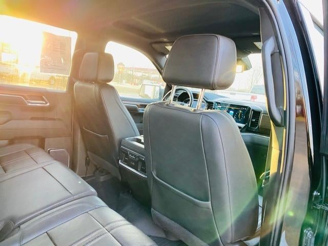 2022 Chevrolet Silverado 1500 Crew Cab Standard Box 4-Wheel Drive High Country