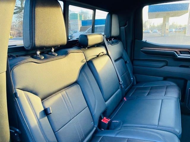 2022 Chevrolet Silverado 1500 Crew Cab Standard Box 4-Wheel Drive High Country