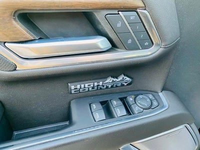 2022 Chevrolet Silverado 1500 Crew Cab Standard Box 4-Wheel Drive High Country