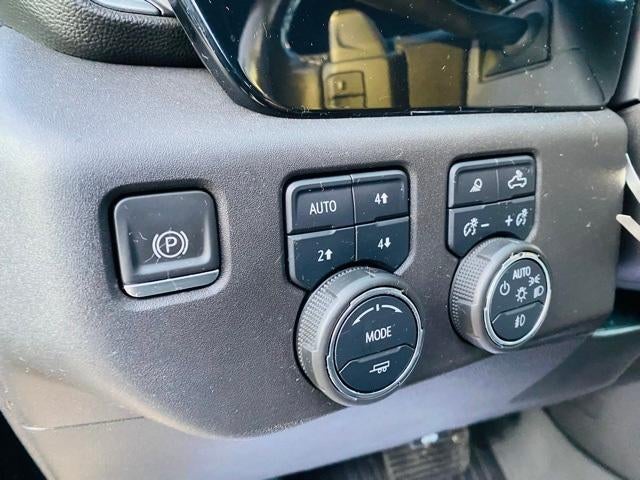 2022 Chevrolet Silverado 1500 Crew Cab Standard Box 4-Wheel Drive High Country