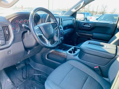2019 Chevrolet Silverado 1500 Crew Cab Short Box 4-Wheel Drive RST