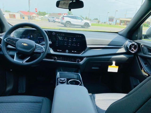 2027 Chevrolet Equinox FWD LT