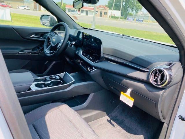 2027 Chevrolet Equinox FWD LT