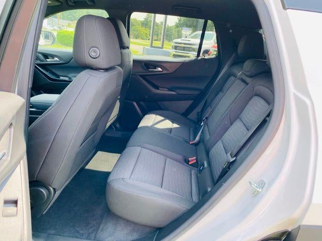 2027 Chevrolet Equinox FWD LT
