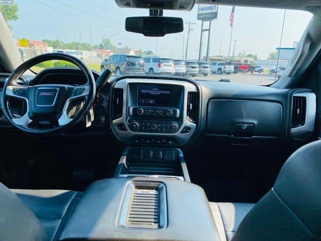 2016 GMC Sierra 1500 Crew Cab Short Box 4-Wheel Drive SLT