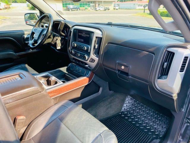 2016 GMC Sierra 1500 Crew Cab Short Box 4-Wheel Drive SLT