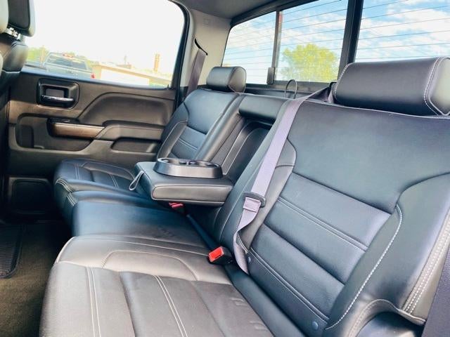 2017 GMC Sierra 1500 Crew Cab Short Box 4-Wheel Drive Denali