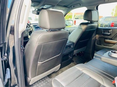 2017 GMC Sierra 1500 Crew Cab Short Box 4-Wheel Drive Denali