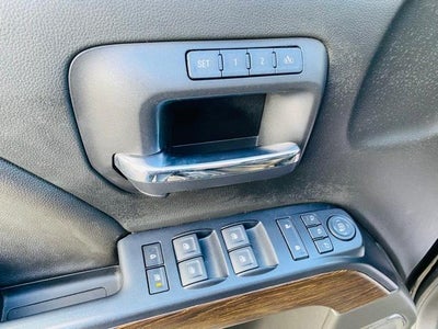 2017 GMC Sierra 1500 Crew Cab Short Box 4-Wheel Drive Denali