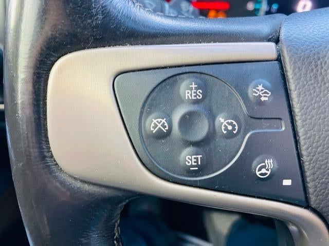 2017 GMC Sierra 1500 Crew Cab Short Box 4-Wheel Drive Denali