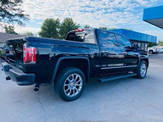 2017 GMC Sierra 1500 Crew Cab Short Box 4-Wheel Drive Denali