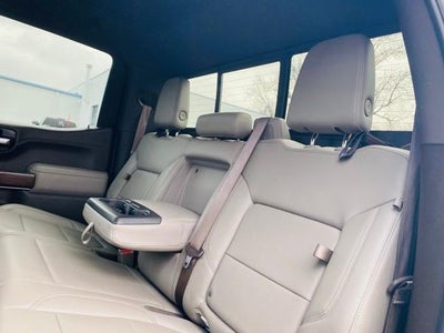 2020 GMC Sierra 1500 Crew Cab Short Box 4-Wheel Drive SLT