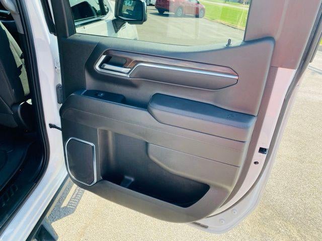 2022 GMC Sierra 1500 Crew Cab Short Box 4-Wheel Drive SLT
