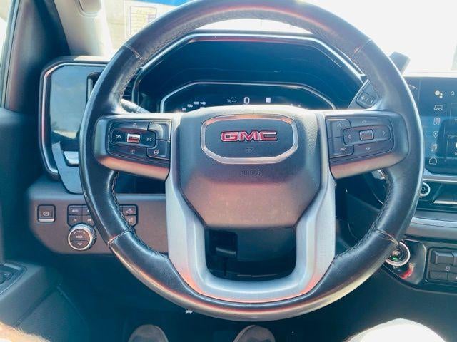 2022 GMC Sierra 1500 Crew Cab Short Box 4-Wheel Drive SLT