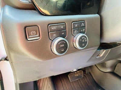 2022 GMC Sierra 1500 Crew Cab Short Box 4-Wheel Drive SLT