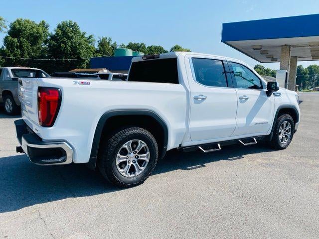 2022 GMC Sierra 1500 Crew Cab Short Box 4-Wheel Drive SLT