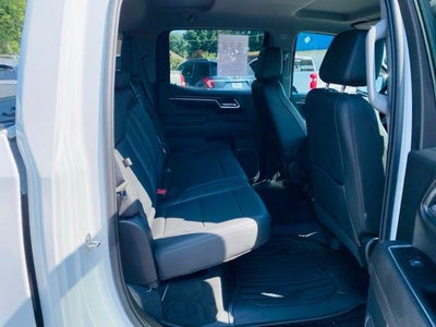 2022 GMC Sierra 1500 Crew Cab Short Box 4-Wheel Drive SLT