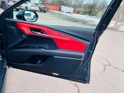 2021 Toyota Camry LE Auto (SE)