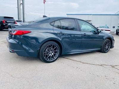 2021 Toyota Camry LE Auto (SE)