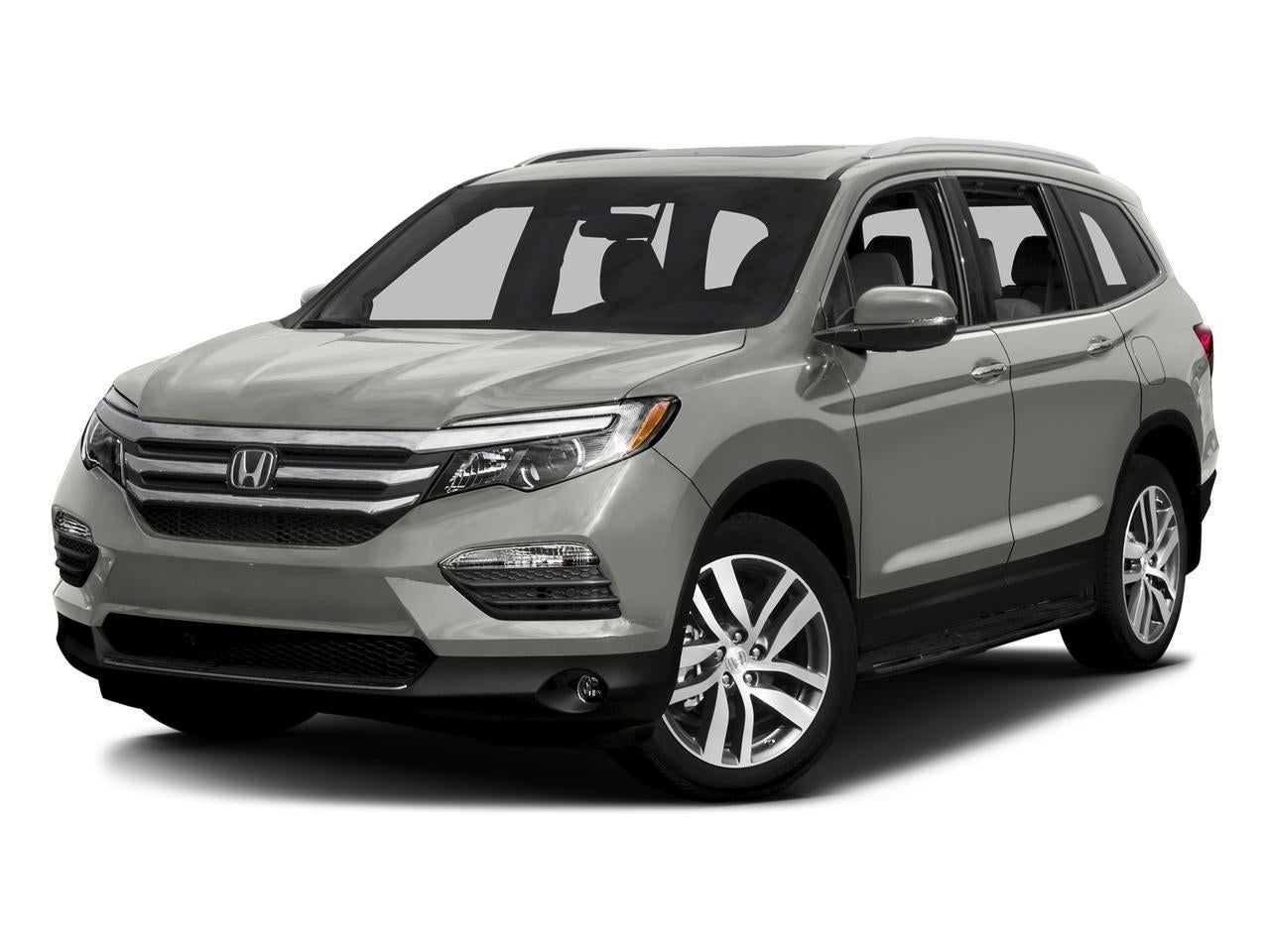 2016 Honda Pilot AWD Touring with DVD Rear Entertainment System and Navigation
