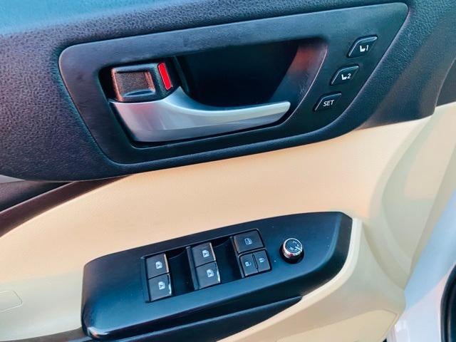 2016 Toyota Highlander AWD 4dr V6 Limited (Natl)