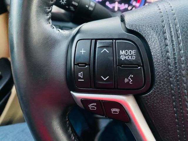 2016 Toyota Highlander AWD 4dr V6 Limited (Natl)