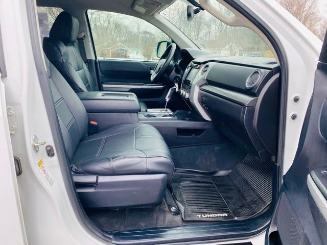 2015 Toyota Tundra 4WD Truck 4WD CrewMax Short Bed 5.7L FFV TRD Pro (Natl)