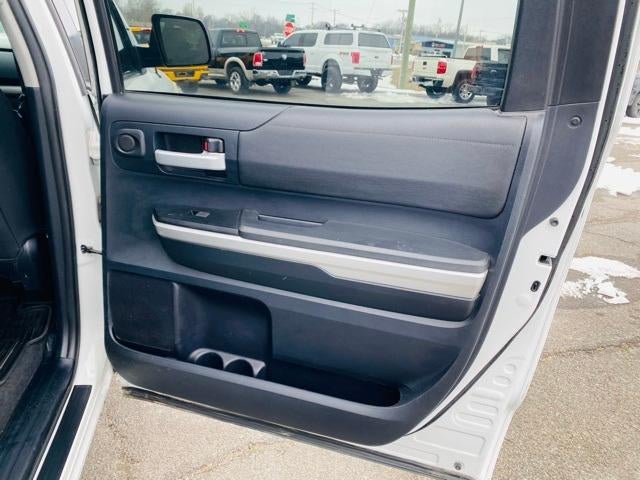 2015 Toyota Tundra 4WD Truck 4WD CrewMax Short Bed 5.7L FFV TRD Pro (Natl)