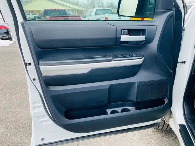 2015 Toyota Tundra 4WD Truck 4WD CrewMax Short Bed 5.7L FFV TRD Pro (Natl)