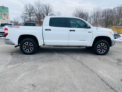 2015 Toyota Tundra 4WD Truck 4WD CrewMax Short Bed 5.7L FFV TRD Pro (Natl)